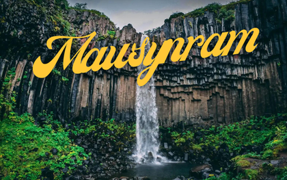 Hà Nội đang vào mùa mưa thất thường như cô người yêu, bạn có muốn thử trải nghiệm cuộc sống ở ngôi làng mưa nhiều nhất thế giới không?