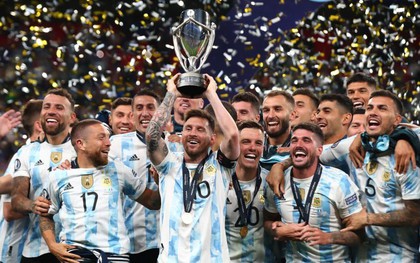 Messi tỏa sáng, Argentina thắng đậm Italy để giành Siêu cúp Liên lục địa