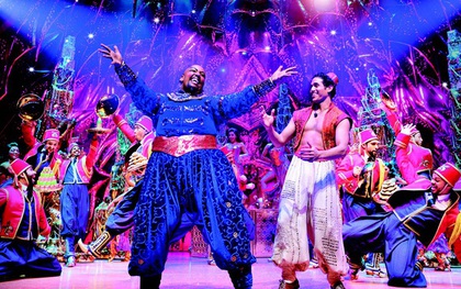Nhà hát Broadway sẽ không bắt buộc khán giả đeo khẩu trang
