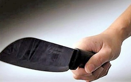 Án mạng rúng động ở Nghệ An: 4 người bị hàng xóm chém thương vong