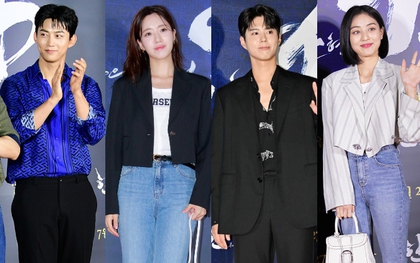 Park Bo Gum soái đến mức át cả 2 nam thần Kpop, Eunjung - TWICE đọ sắc gay cấn bên quân đoàn sao ở thảm đỏ công chiếu