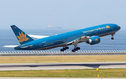 Máy bay Vietnam Airlines hạ cánh khẩn cấp tại Đà Nẵng vì sự cố động cơ