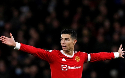 Ronaldo không cùng MU du đấu Thái Lan