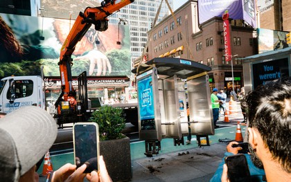 Người dân New York hoài niệm quá khứ khi bốt điện thoại công cộng cuối cùng bị tháo dỡ