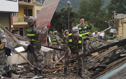 Số người tử vong do động đất tăng lên 93, các dịch vụ ở tỉnh Tứ Xuyên trở lại bình thường