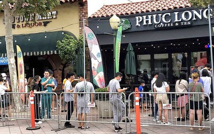 Những quán cà phê Việt "đem chuông đi đánh xứ người", khách hàng mê tít, xếp hàng để được thử