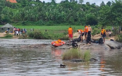 Đi chơi 2/9, một học sinh trượt chân xuống thác nước, tử vong