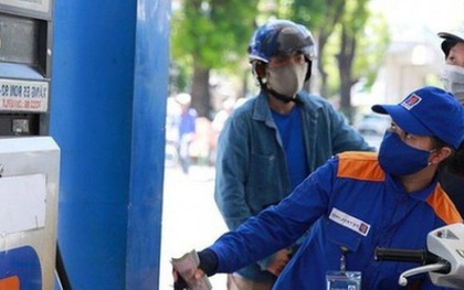Giá xăng giữ nguyên sau 2 lần tăng liên tiếp