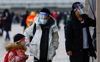 Nhiều tỉnh, thành Trung Quốc thông báo "đã qua đỉnh dịch"