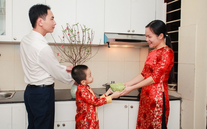 Cùng con trang trí nhà cửa, gói bánh và lưu lại khoảnh khắc đẹp đón Tết