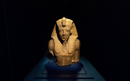 Các nhà khoa học phục dựng khuôn mặt "đẹp trai" của Pharaoh quyền lực nhất Ai Cập cổ đại