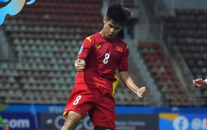 Tiền vệ U23 Việt Nam được báo Anh lựa chọn vào top 60 tài năng trẻ sáng giá của bóng đá thế giới