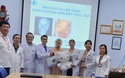 Bác sĩ xuyên đêm phẫu thuật cứu bé gái đa chấn thương vùng mặt vì tai nạn giao thông