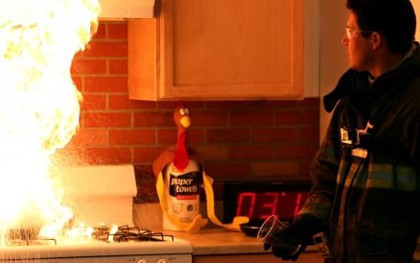 9 món đồ gia dụng dễ gây hỏa hoạn