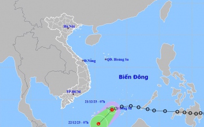 Áp thấp nhiệt đới đang suy yếu dần trên Biển Đông