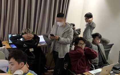 Đột kích "bản doanh" của ổ nhóm lừa đảo ở Hà Nội