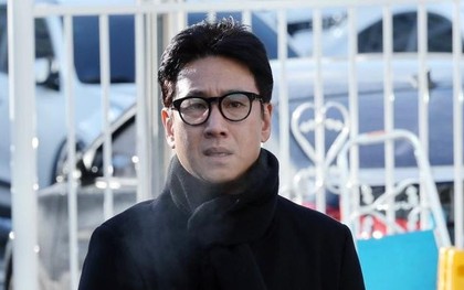 Vụ tài tử Lee Sun Kyun chết trong ôtô: Xã hội Hàn Quốc khắc nghiệt với lỗi lầm của con người