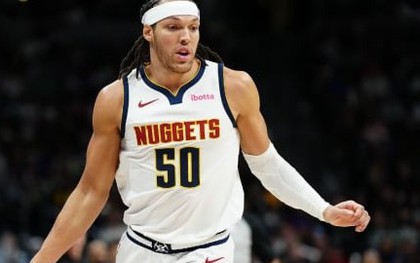 Sao bóng rổ NBA bị chó cắn, khâu 21 mũi