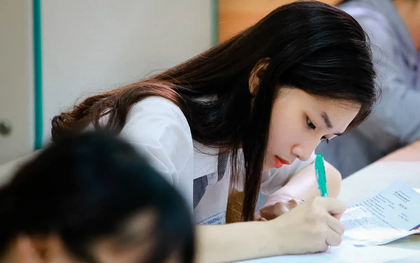 CHÍNH THỨC: Đề minh họa cấu trúc môn Văn thi tốt nghiệp THPT từ năm 2025, ngữ liệu vừa lạ vừa khó