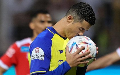 Cầu thủ Al Nassr: Cú poker là cách Ronaldo chuộc lỗi cho sai lầm