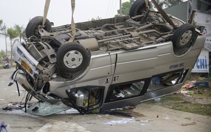 Đã có 10 người tử vong trong vụ tai nạn thảm khốc ở Quảng Nam