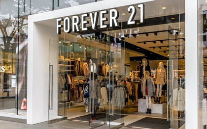 Ngã ở đâu đứng lên ở đó: Forever 21 thông báo trở lại, hứa không bán hàng kém chất lượng như xưa