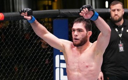 "Khabib của Tajikistan" Nurullo Aliev giành chiến thắng lịch sử tại UFC
