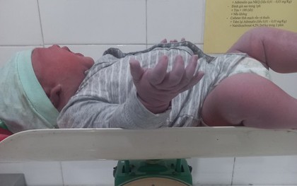 Hà Tĩnh: Thêm một trẻ chào đời cân nặng 6kg