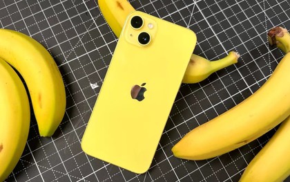 Trên tay mẫu iPhone 14 màu vàng rực rỡ mà Apple vừa cho ra mắt: Cực kỳ rực rỡ, tươi mới!