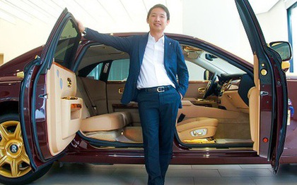 "Ông trùm" Rolls-Royce một thời kể hàng chục tiêu chuẩn tài xế chuyên nghiệp: Không treo chìa khóa ở đỉa quần, chỉnh gương tránh nhìn thấy miệng hành khách