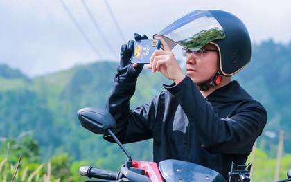 Chuyến xuyên Việt “tái tạo năng lượng” của chàng trai 22 tuổi