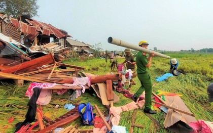 Ảnh: Mưa dông, gió lốc ở Gia Lai làm 6 người bị thương, hơn 120 căn nhà tốc mái