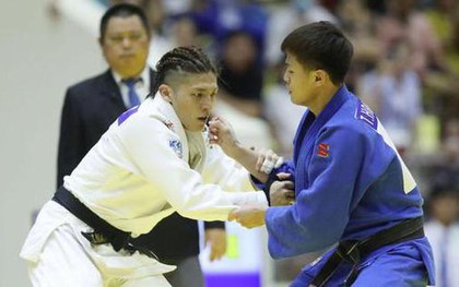 SEA Games 32: Chủ nhà Campuchia bí mật nhập tịch 2 võ sĩ Ukraine, Việt Nam có nguy cơ mất huy chương