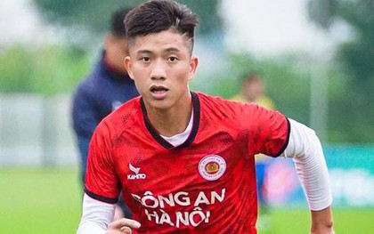 Nóng: Tiền vệ tuyển Việt Nam chấn thương nặng, ông Troussier vừa nhận chức đã phải lo sốt vó
