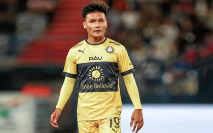 Quang Hải mất suất dự bị ở trận Pau FC vs Metz