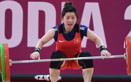 Hoàng Thị Duyên bật khóc khi không thể bảo vệ HCV SEA Games