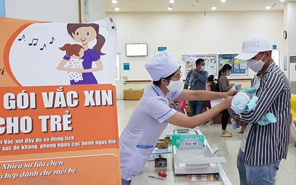 TP.HCM: Cạn kiệt nhiều loại vắc xin tiêm phòng cho trẻ em