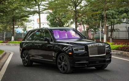 Rolls-Royce Cullinan 40 tỷ đồng bị bỏ quên ở cảng Hải Phòng gần 1 năm chưa có người nhận