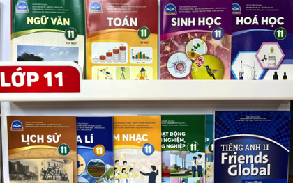 NXB Giáo dục nói gì về giá SGK lớp 4, 8, 11 tăng 2-3 lần so với sách cũ?