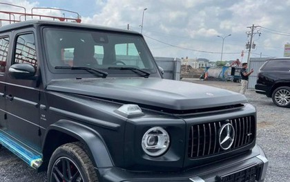 Siêu xe nhập khẩu không ai nhận