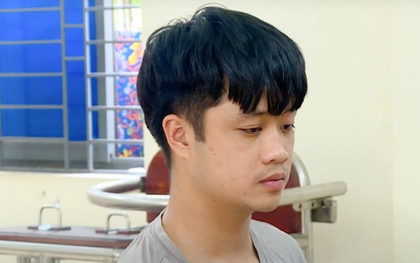 Khởi tố nam thanh niên xịt hơi cay vào mắt chủ quán để cướp 5 chỉ vàng