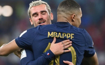 Griezmann thừa nhận khó chịu với Mbappe trên tuyển Pháp