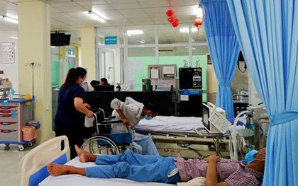 Đà Nẵng: 7 du khách nhập viện, nghi do ngộ độc thực phẩm