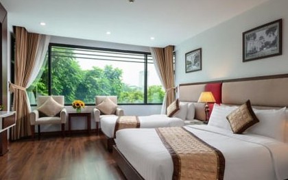 Cạn tiền sau COVID-19, hàng loạt khách sạn phố cổ Hà Nội bị rao bán, giá hơn 1 tỷ đồng/m2