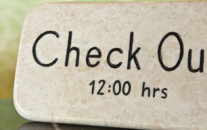 Vì sao check-in, check-out khách sạn vào buổi trưa?