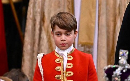 Hoàng tử George biết về tương lai thừa kế ngai vàng