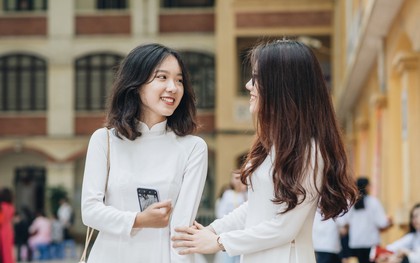 Cả nước có tổng cộng 16.427 điểm 10, gấp gần 3 lần so với năm 2022 nhưng chỉ có duy nhất 1 điểm 10 Văn