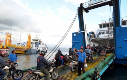 Chìm phà tại Indonesia, ít nhất 15 người thiệt mạng