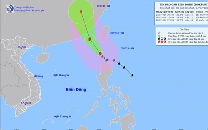 Bão Doksuri giảm cấp, tâm bão trên vùng biển phía Tây Bắc đảo Luzon