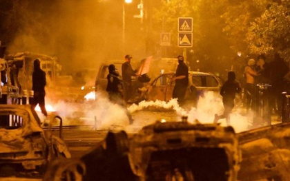 Bạo loạn ở Pháp tiếp diễn ngày thứ 6 liên tiếp, hơn 2.800 người bị bắt